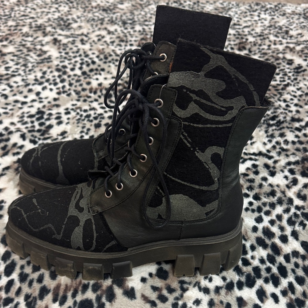 Papucei Camouflage Lace-Up Combat Boots
